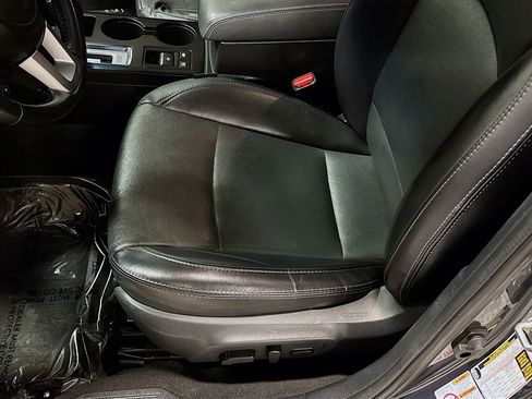 Used 2017 Subaru Outback 2.5i Limited image 24