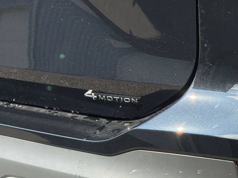 New 2026 Volkswagen Tiguan SE AWD/4WD image 5
