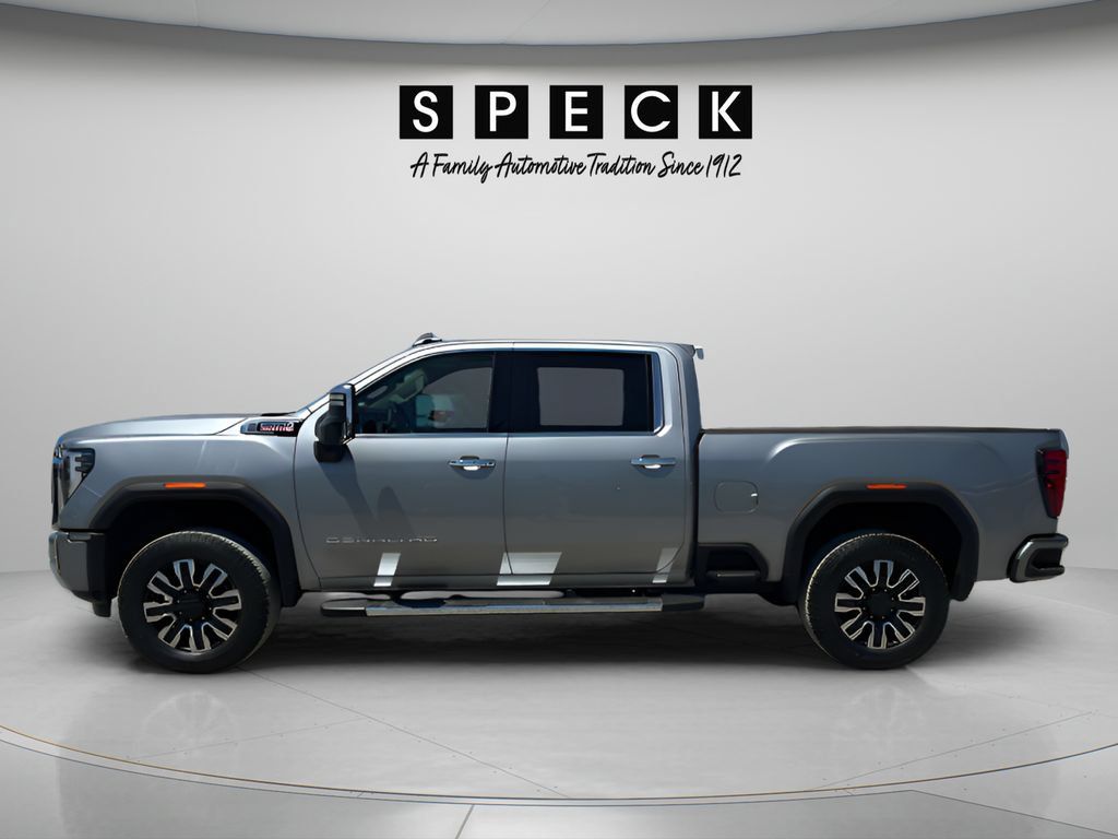 Used 2024 GMC Sierra 2500 Denali w/ Denali Reserve Package AWD/4WD image 2