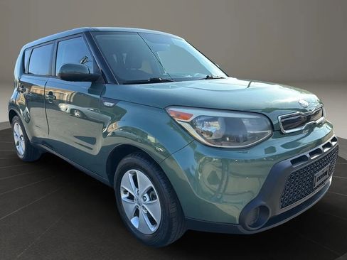 Used 2014 Kia Soul EV image 3