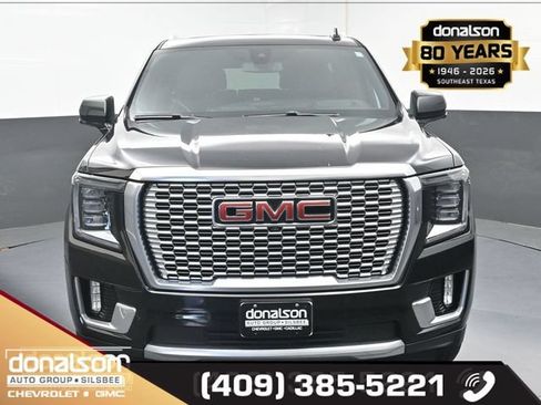 Used 2022 GMC Yukon Denali AWD/4WD image 3