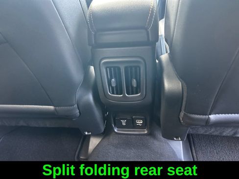 Certified 2019 Jeep Compass Latitude FWD image 28