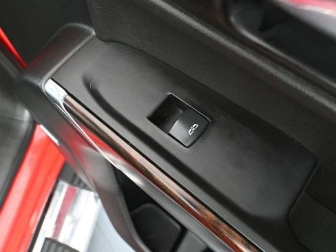 Used 2021 GMC Sierra 1500 SLT image 54