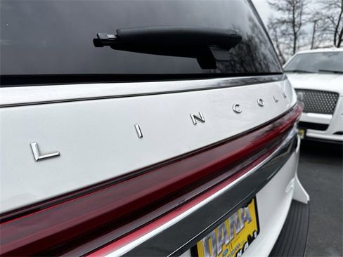 Certified 2022 Lincoln Navigator Reserve image 46
