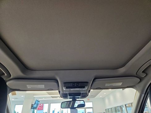 New 2026 Nissan Rogue Platinum image 24