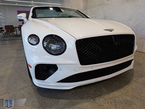 Used 2023 Bentley Continental GT Speed AWD/4WD image 9