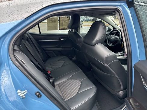 Used 2023 Toyota Camry SE image 16