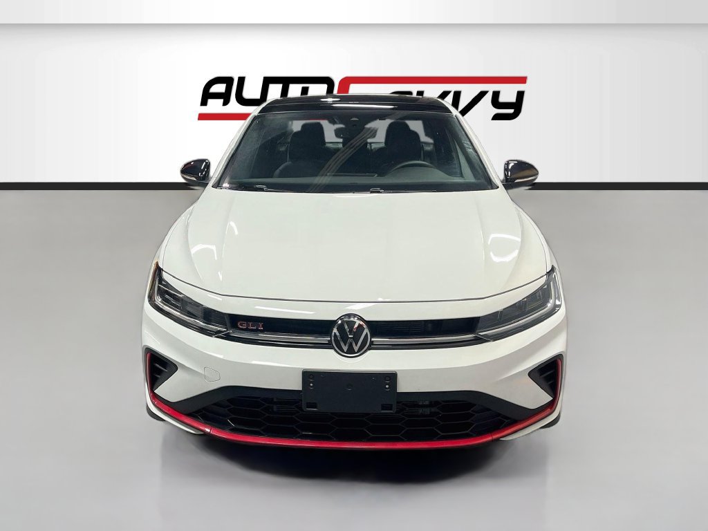 Used 2026 Volkswagen Jetta GLI Autobahn FWD image 2