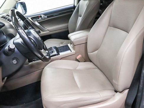 Used 2021 Lexus GX 460 Premium w/ Premium Package AWD/4WD image 18