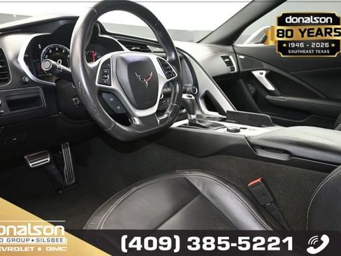 Used 2016 Chevrolet Corvette Stingray Coupe RWD image 8