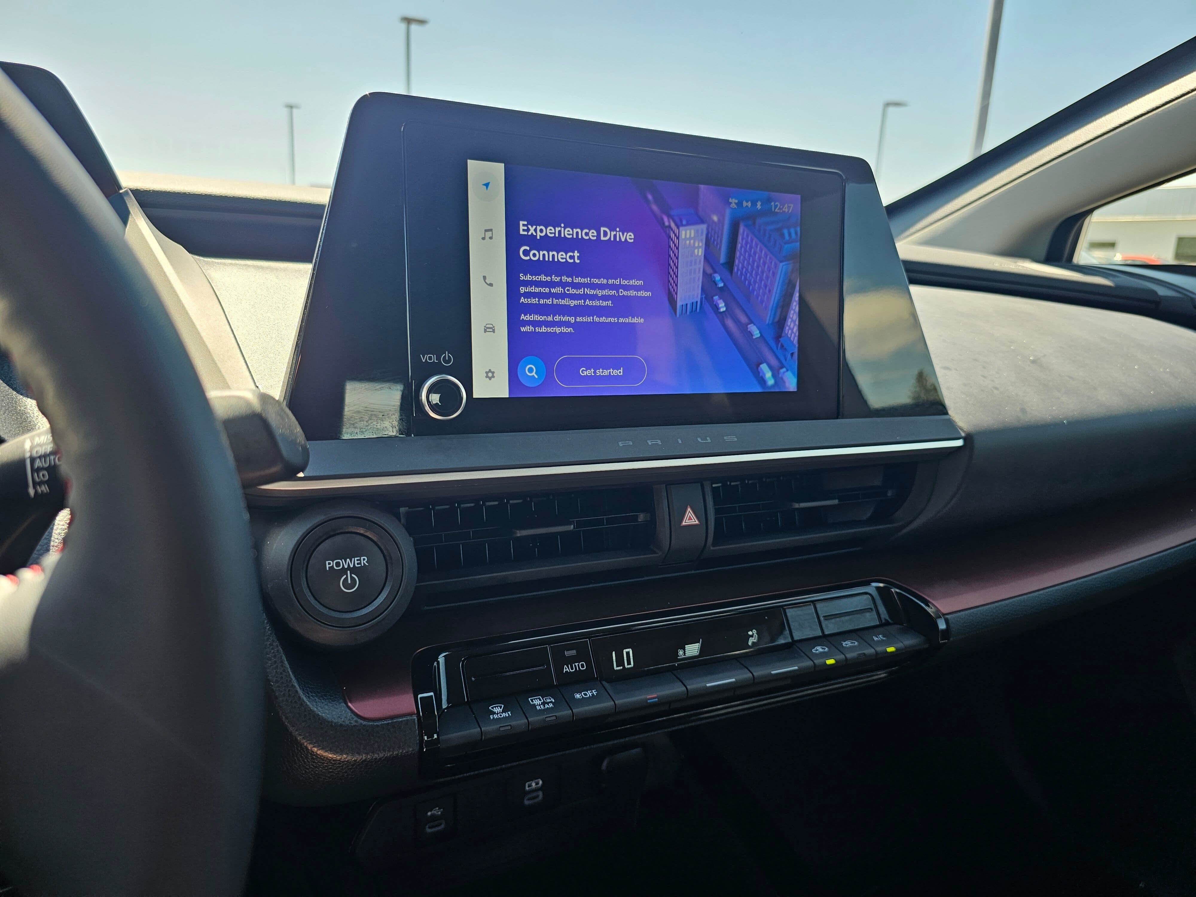 Certified 2026 Toyota Prius Plug-In Hybrid FWD image 25
