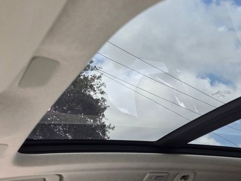 New 2026 Volvo XC40 B5 Plus w/ Protection Package Premier AWD/4WD image 23