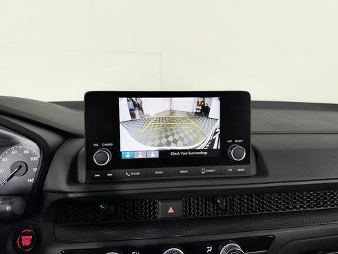 Used 2023 Honda CR-V LX image 60