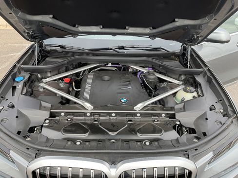 Used 2026 BMW X7 xDrive40i image 31