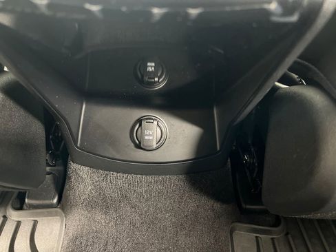 Used 2025 Kia Sorento S AWD/4WD image 30