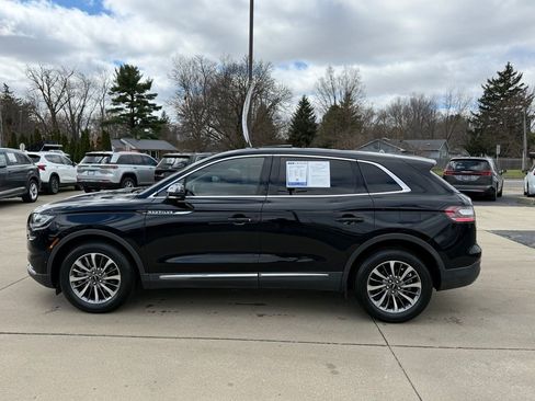 Used 2021 Lincoln Nautilus Reserve image 4