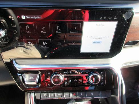 New 2026 GMC Sierra 2500 Denali Ultimate AWD/4WD image 21