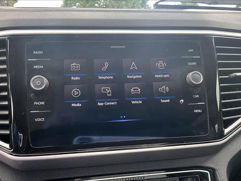 Used 2023 Volkswagen Atlas SE FWD image 35