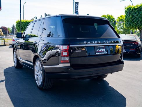 Used 2017 Land Rover Range Rover Supercharged AWD/4WD image 11