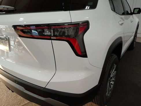 New 2026 Chevrolet Equinox LT w/ Safety and Technology Package image 15