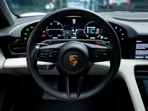 Used 2021 Porsche Taycan Turbo w/ Premium Package image 40