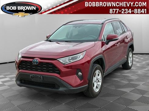 Used 2019 Toyota RAV4 XLE w/ Convenience Package AWD/4WD image 1