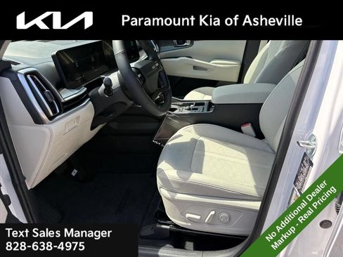 New 2026 Kia Sorento S w/ S Panoramic Sunroof Package FWD image 19