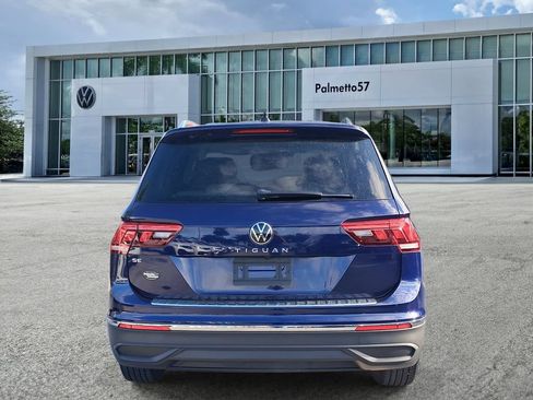 Used 2023 Volkswagen Tiguan SE FWD image 5