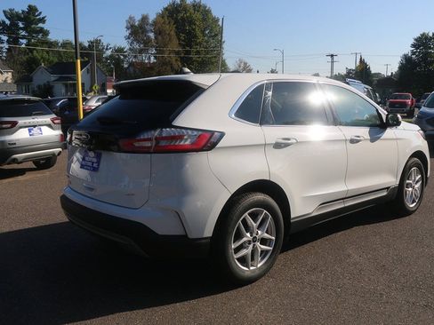Certified 2024 Ford Edge SEL AWD/4WD image 3