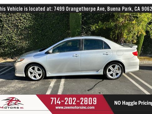 Used 2013 Toyota Corolla S w/ Premium Pkg FWD image 10
