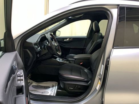 Certified 2023 Ford Escape ST-Line w/ Tech Pack #1 image 28