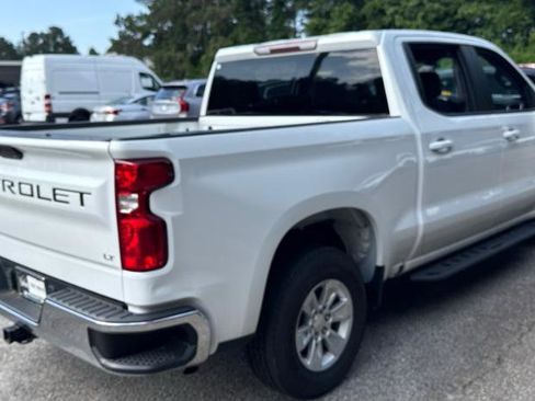 Used 2021 Chevrolet Silverado 1500 LT RWD image 4