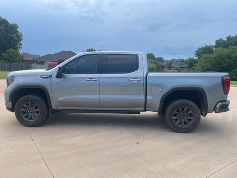 Used 2026 GMC Sierra 1500 AT4 w/ AT4 Premium Package AWD/4WD image 8