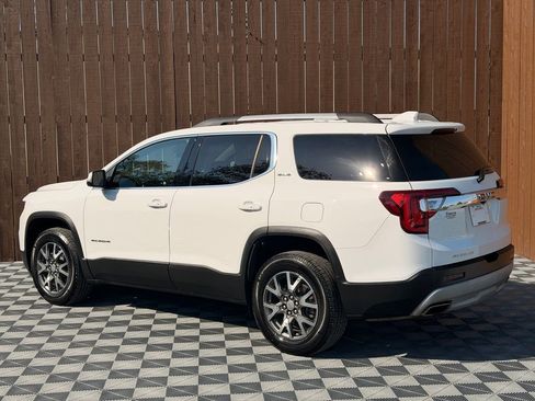 Used 2023 GMC Acadia SLE w/ Driver Convenience Package FWD image 15
