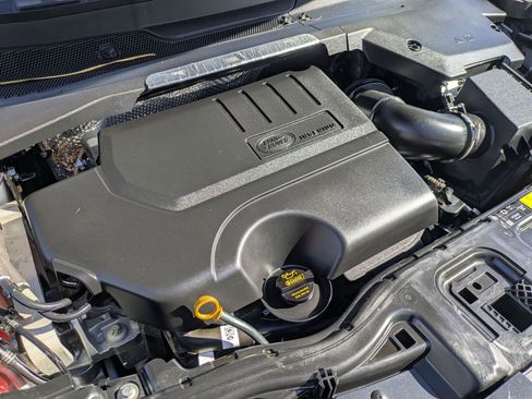 Used 2024 Land Rover Discovery Sport S image 23