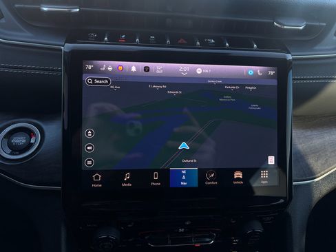 Used 2023 Jeep Grand Cherokee L Limited image 15