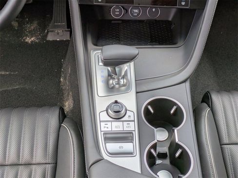 New 2026 Genesis G70 2.5T Prestige image 17