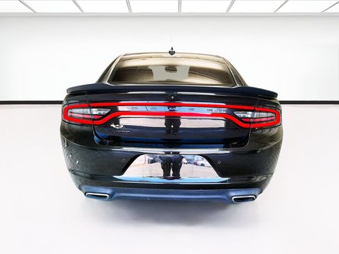 Used 2023 Dodge Charger SXT w/ Blacktop Package RWD image 5