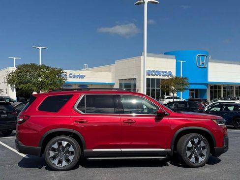New 2026 Honda Pilot Elite image 5