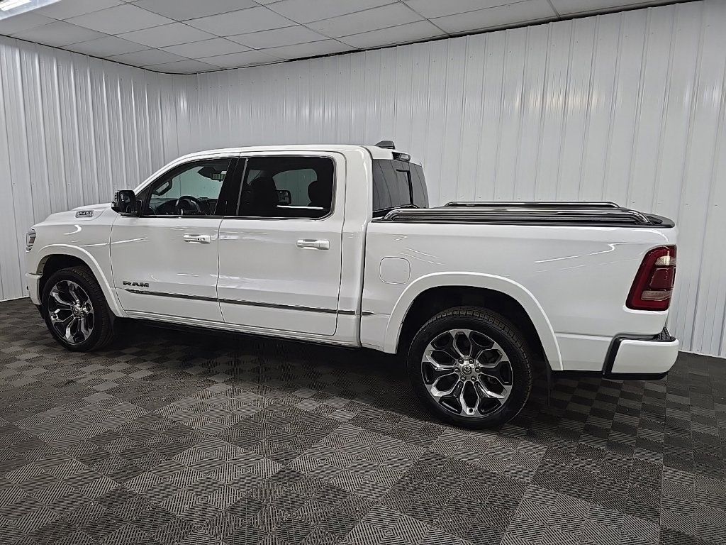 Used 2024 RAM 1500 Limited AWD/4WD image 4