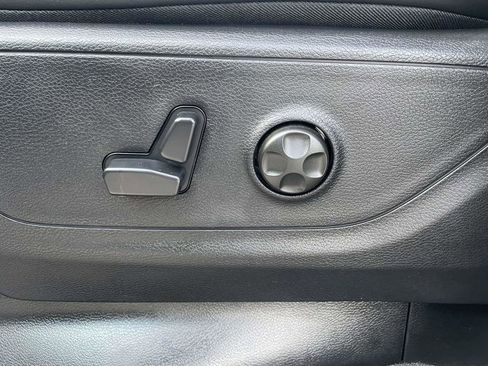 New 2026 RAM 1500 RHO w/ RHO Level 1 Equipment Group image 27