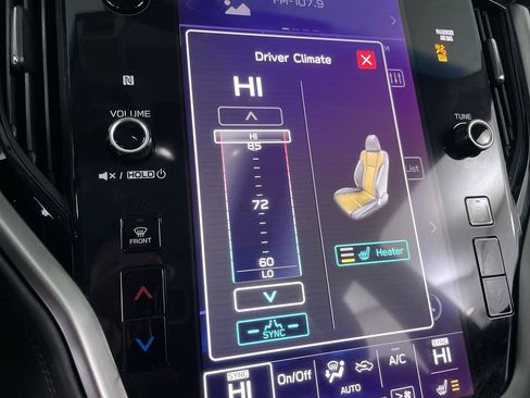 Used 2020 Subaru Outback Premium image 24