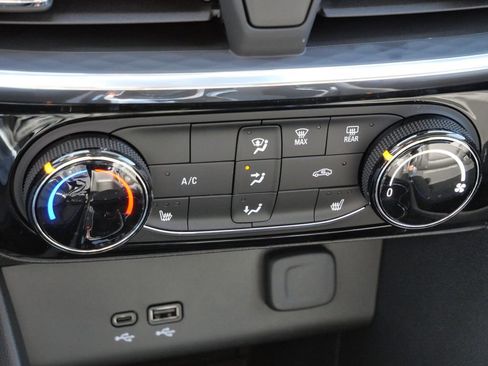 New 2026 Buick Encore GX Sport Touring w/ Advanced Technology Package AWD/4WD image 46