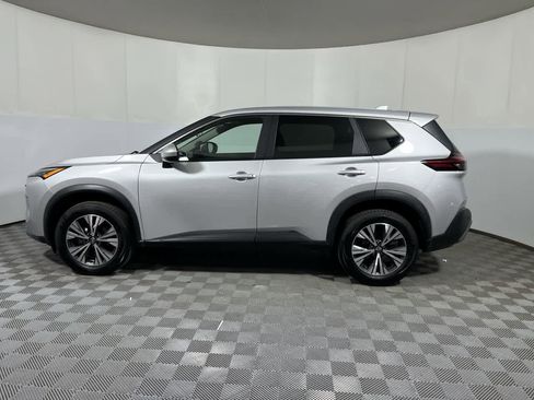 Used 2023 Nissan Rogue SV AWD/4WD image 5