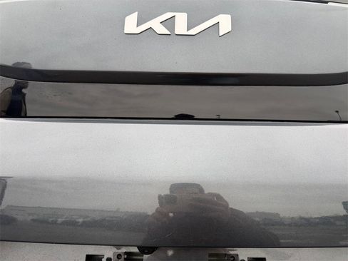 Certified 2023 Kia Soul LX image 17