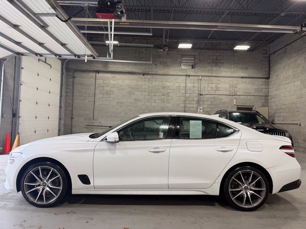 Used 2023 Genesis G70 2.0T AWD/4WD image 2