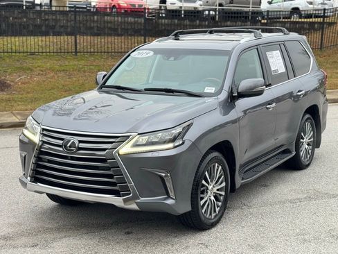 Used 2019 Lexus LX 570 4WD image 9