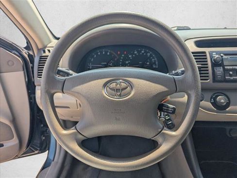 Used 2003 Toyota Camry LE FWD image 10