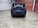 Used 2021 Jeep Renegade Latitude w/ Sun & Sound Group image 5