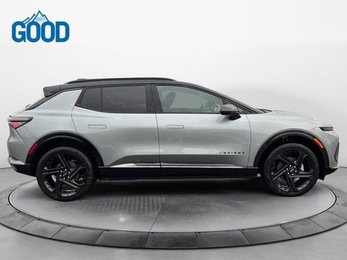 New 2026 Chevrolet Equinox EV RS AWD/4WD image 6